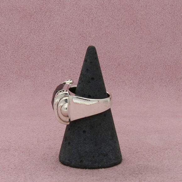 sterling silver chunky faceted purple cz ring size 6.5 - Picture 2 of 3